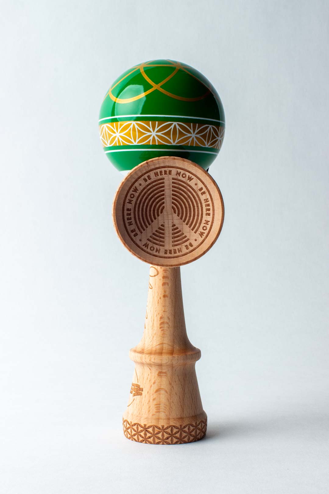 Kendama Pro „Sweets x Johnny” – Echilibru, Stil și Performanță de Top