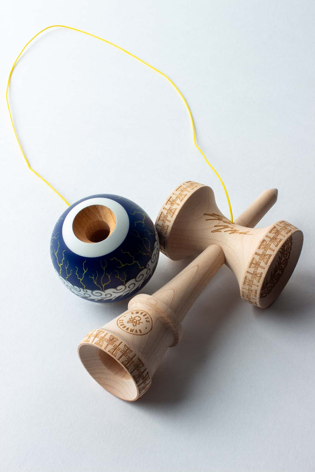 Kendama Pro „Storm Edition” – Puterea Fulgerului în Mâinile Tale ⚡