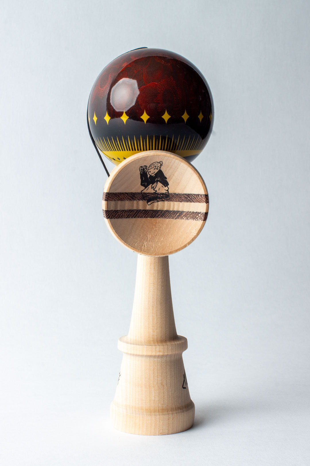 Kendama Pro „Solar Eclipse” – Puterea Universului în Mâinile Tale 🌑✨