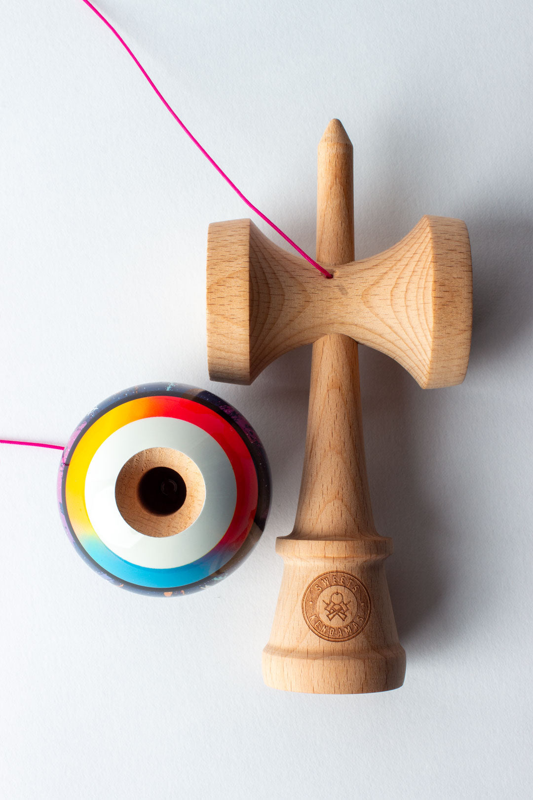Kendama Pro „Cosmic Splash” – Explozie de Culoare și Energie Galactică 🌌🎨