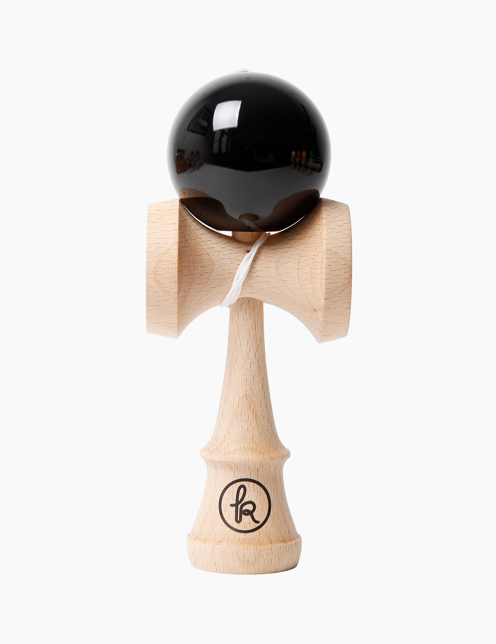 ⚫ Kendama Clasică cu Bilă Neagră – Eleganță și Control Absolut ⚫
