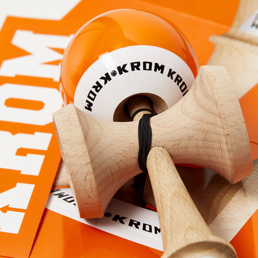 Kendama KROM POP LOL ORANGE – Originală, din lemn de calitate
