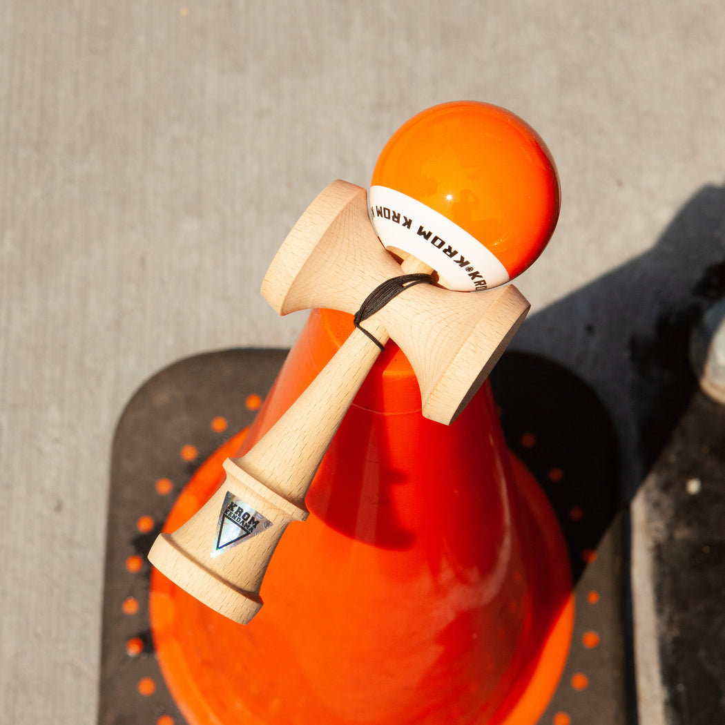 Kendama KROM POP LOL ORANGE – Originală, din lemn de calitate