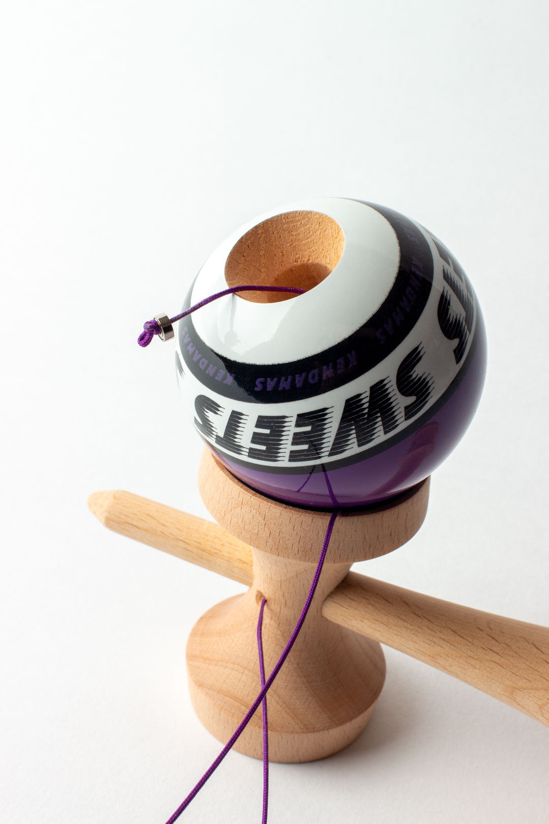 🎯 Kendama Sweets Starter – Purple | Energie, stil și distracție
