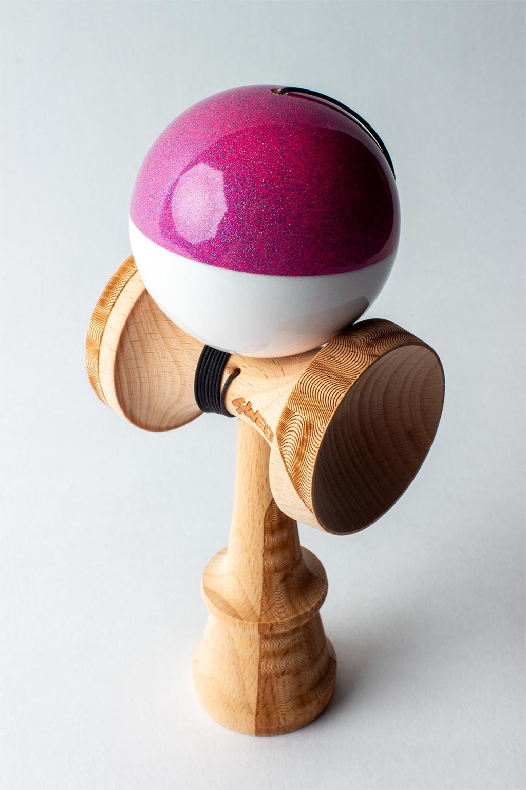 Kendama DISCO BOBBER – PINK – BROKEN SHAPE