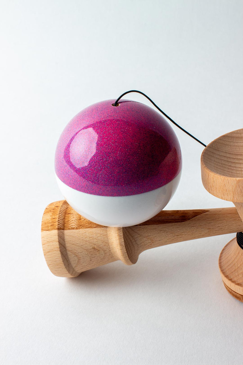 Kendama DISCO BOBBER – PINK – BROKEN SHAPE