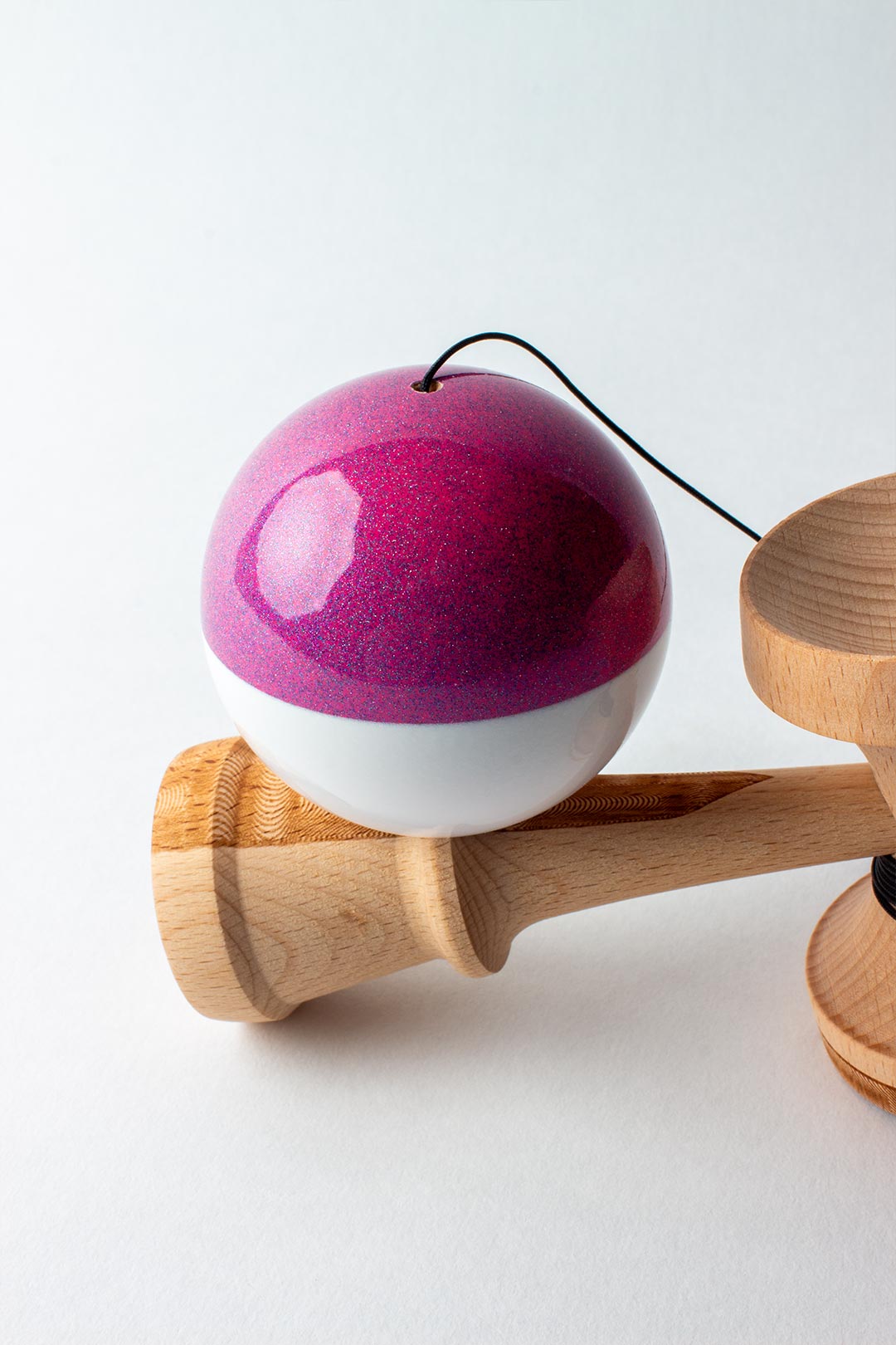 Kendama DISCO BOBBER – PINK – BROKEN SHAPE