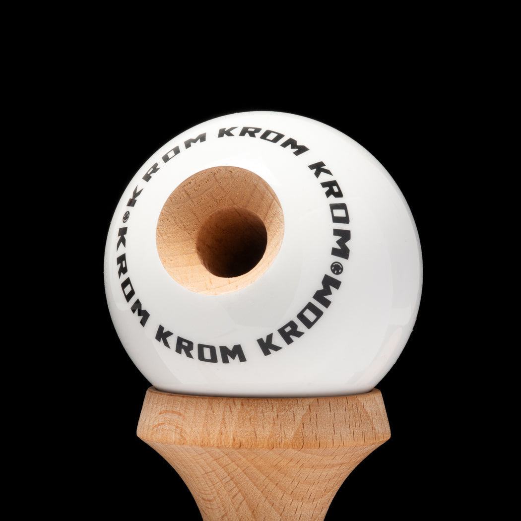 ⚪ KROM POP LOL – White ⚪